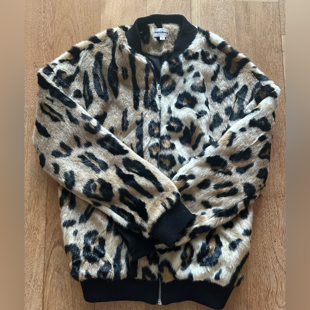 Leopard faux fur jacket